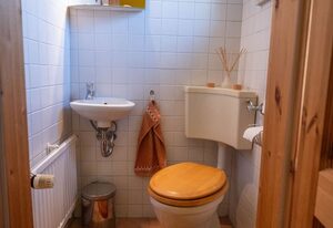 Ferienhaus SÜD WEST mit 2 SZ, Terrasse und Balkon, strandnah – Ferienhaus mit 2 SZ