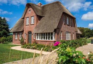 Haus an der Koppel – "Luxuriöse Ferienunterkunft in Borgsum: Erholung und Abenteuer warten!"