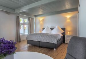 Gutshaus No3