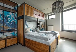 Surf Rescue Club – Shack for 2