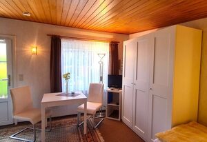 Bungalow Volkmer (Haus 7) mit schöner Terrasse, nur wenige Gehminuten zum Strand
