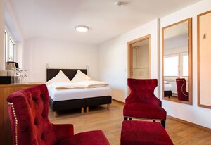 Helgolandia Dependance – Doppelzimmer Kompakt zur Inselseite