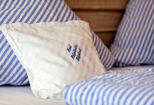 Hotel Helgolandia – Doppelzimmer zur Inselseite
