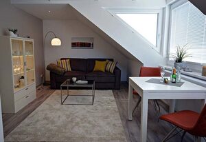 Hobbje Appartements am Aquarium – Albatros EG