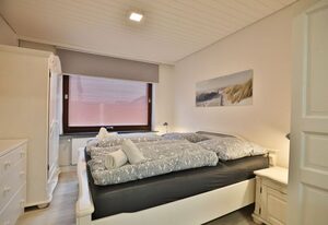 Nautic Lounge 45 – Charmante Doppelhaushälfte für 8 Personen direkt am Wasser
