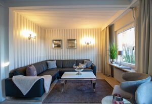 Nautic Lounge  - Beach View – Großzügige Ferienwohnung: mit Terrasse & ideal für Familie und Freunde