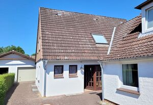 Ferienhaus mit Garten und idyllischer Ruhe – Strandoase für Familien - Ferienhaus mit Garten, idyllischer Ruhe und Strandnähe
