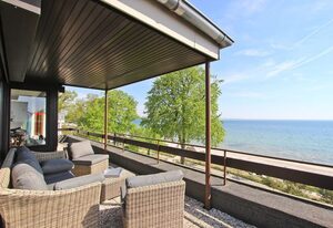 Penthouse Deck 12
