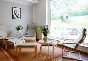 Pension Malchin – 4-Bett Schlafzimmer mit Gemeinschaftsbad und Küche Nr. 1