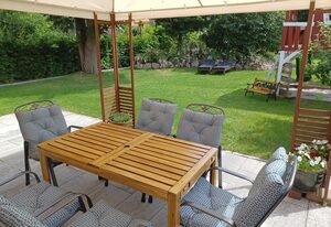Ferienhaus "Schön hier" – Ferienhaus, bis 7 Gäste, großer Garten, Parkplätze
