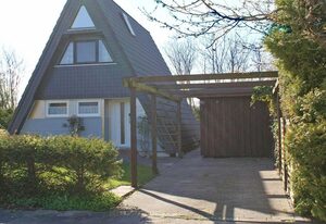 Zeltdachhaus mit viel Platz - Parkplatz vor der Haustür – - mit Glasfaser W-LAN