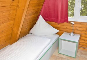 Nurdachhaus im Dampland an der Ostsee – Nurdach Ferienhaus