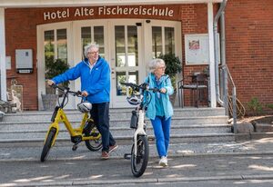 Hotel Alte Fischereischule – Landseite