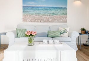 Strand Cottage