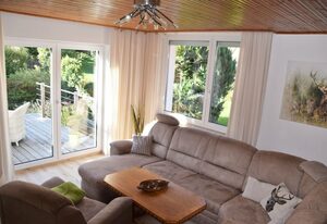 Superior - Ferienhaus am Engelsbach mit Garten und Pool