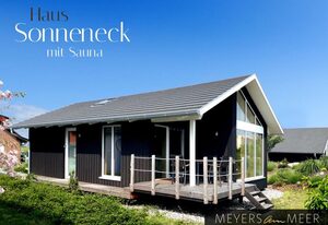Schwarzes Holzferienhaus an der Ostsee SONNENECK - Sauna