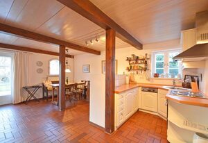Kapitän Hansen Haus- Erdgeschoss – Ferien in dem Künstlerdorf Oldsum