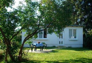kleines Ferienhaus mit WLAN in Wassernähe