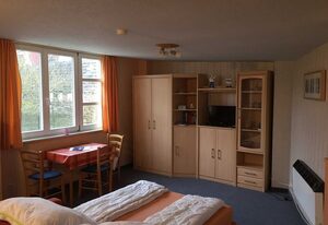 kleines Ferienhaus mit WLAN in Wassernähe