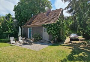 Pommernhaus Charmanter Josephinenhof Sauna Kamin Boot – im Naturpark