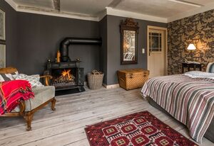 Pommernhaus Historisches Colonistenhaus Sauna Kamin Boot – Romantisch Übernachten mit offenem Kamin