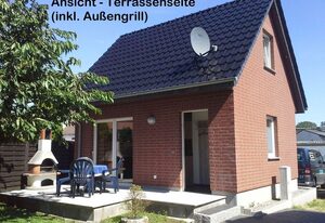 Kleines Ferienhaus mit Garten in Wismar