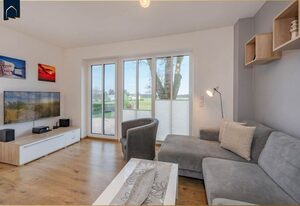 Ferienhaus Anemone – Moderne Doppelhaushälfte in Korswandt mit großem Garten – ruhig und naturnah