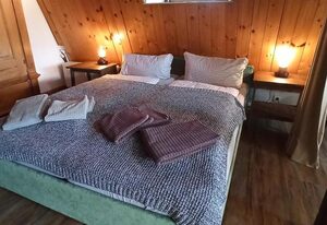 Kapitän Hansen Haus- Obergeschoss – Ferien im Künstlerdorf Oldsum
