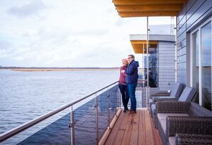 08. Floating-Houses (105 m²) Thalassa – Floating-House Nr. 11 mit Kamin