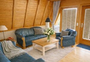 Komfortabeles Finnhuetten Ferienhaus im Fischerdorf Freest