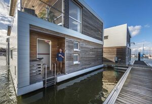 01. Floating Houses  (95 m²) mit Kamin – Floating House 1 Struck mit Kamin
