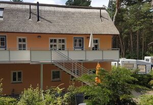 Reethaus direkt am Strand – Ferienwohnung Leonie OG
