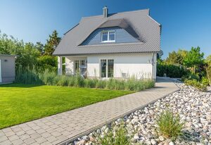 Ferienhaus MEERZEIT, Grill, Terrasse, WLAN