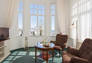 Strandvilla Imperator | Hotel & Ferienwohnungen auf Usedom – Ferienwohnung/Dachstudio Aquamarin