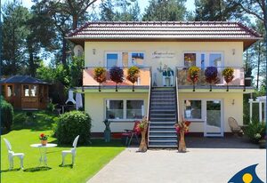 Haus Kiefernduene Balkonstudio links – + Balkonstudio links