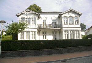 Villa Baroni BF nur **200m vom Ostseestrand entfernt** – Villa Baroni Whg. 4