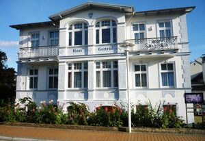 Villa Gertrud, nur 300m zum Strand, inkl. WLAN – Ferienwohnung 01