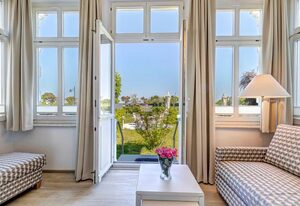 Villa Germania,1. Reihe, einige Whgn. SEEBLICK – Villa Germania EG 2, SÜDBALKON, GARTEN
