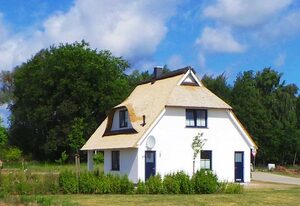 Ferienhaus Tobias in Karlshagen mit Kamin und Sauna