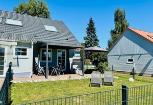 Ferienhaus Usedom Familie Stopp Haus 24 (hundefreundlich eingezäunt)