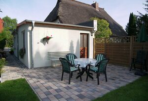 Fewo Krummin in ruhiger Lage mit Terrasse – Ferienwohnung im EG
