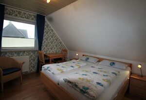 Pidder Lyng - FW 1 – Ferienwohnung Pidder Lyng FW 1: Balkon, WLAN, 500 m zum Strand