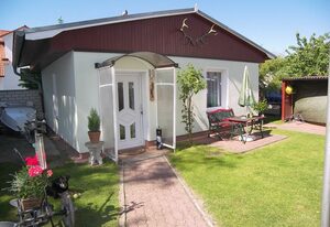 Ferienhaus Madeya in Ahlbeck mit Parkplatz