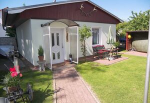 Ferienhaus Madeya in Ahlbeck mit Parkplatz