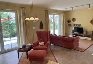 Ferienhaus Lavendel-Quelle – Lavendel-Quelle: Ferienhaus für bis zu 6 Personen mit Sauna und WLAN