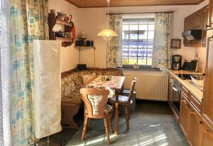 Strandstrasse – „Erholsame Ferien im Ferienhaus Min Hüsung an der Ostsee“