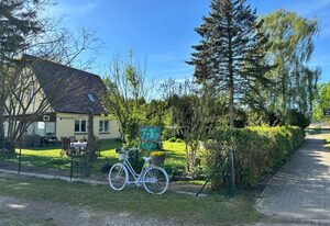 Fewo Mölschow auf Usedom mit einem Garten und W-Lan – Ferienwohnung