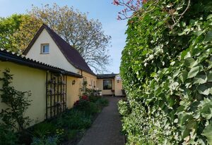 Fewo Mölschow auf Usedom mit einem Garten und W-Lan – Ferienwohnung