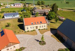 Gutshof Liepe - 6 Pers. Ferienwohnung