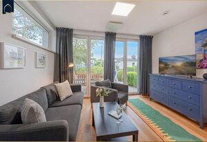 Ferienhaus am Peenestrom – Gemütliches Ferienhaus im Grünen – mit Kamin, Terrasse & Blick ins Grüne